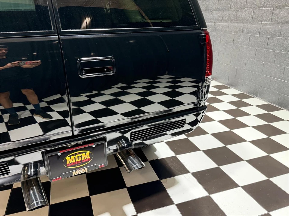 1999 Chevrolet Tahoe 1st Gen - Image 20 of 31