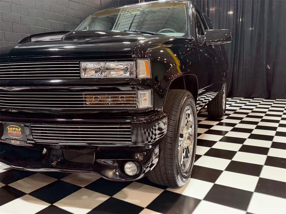 1999 Chevrolet Tahoe 1st Gen - Image 8 of 31