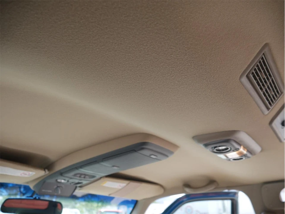 1999 Chevrolet Tahoe 1st Gen - Image 23 of 31