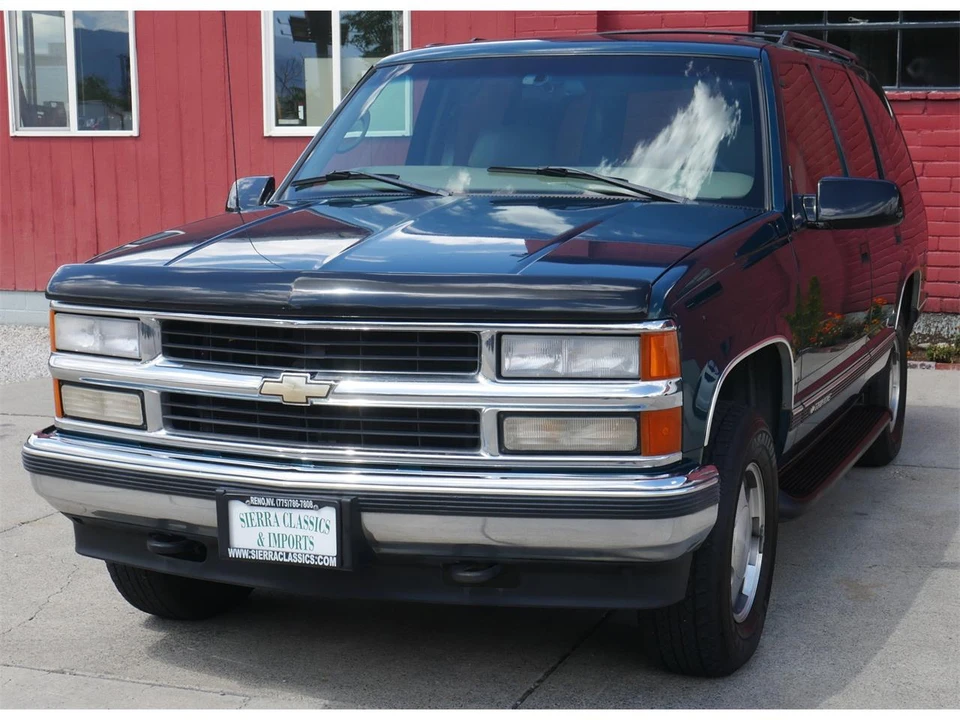 1999 Chevrolet Tahoe 1st Gen - Image 2 of 31