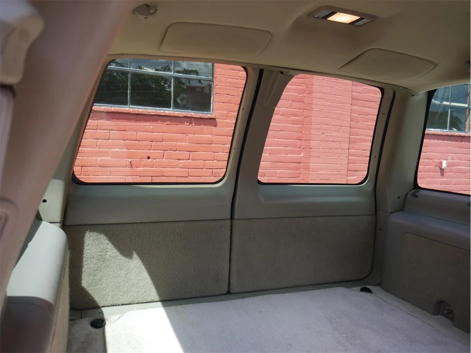 1999 Chevrolet Tahoe 1st Gen - Image 27 of 31