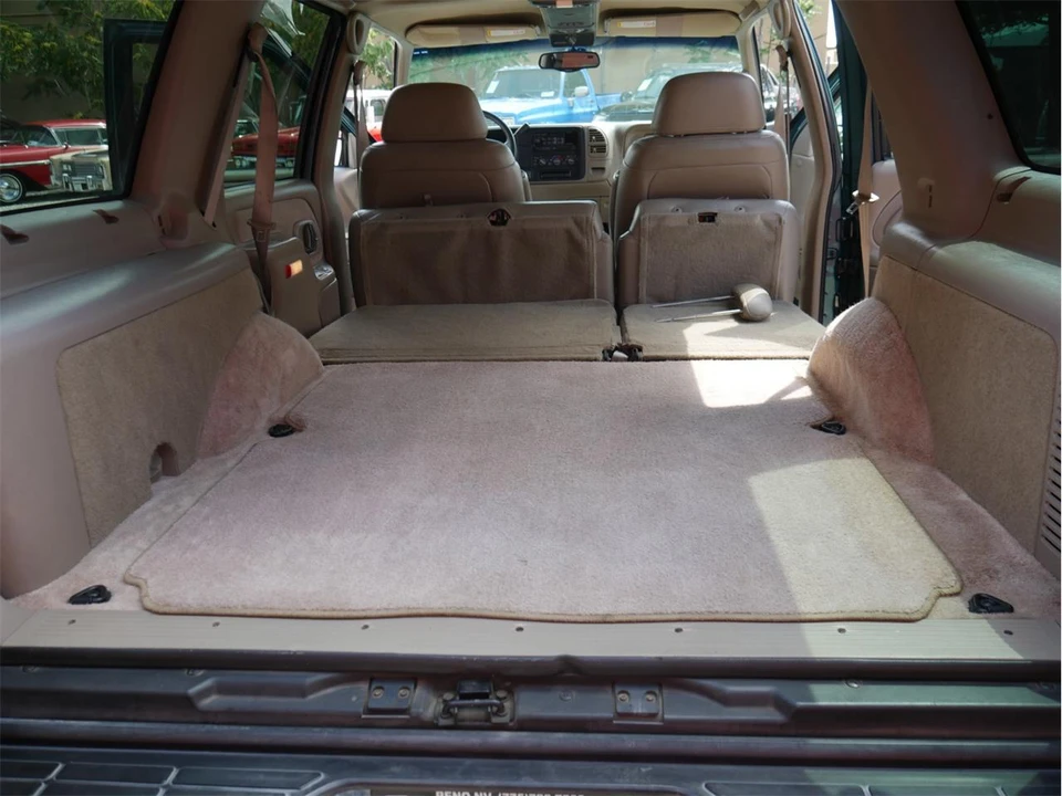 1999 Chevrolet Tahoe 1st Gen - Image 18 of 31