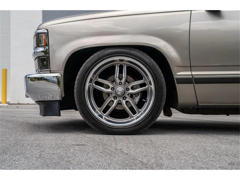 1999 Chevrolet Tahoe 1st Gen - Image 8 of 31