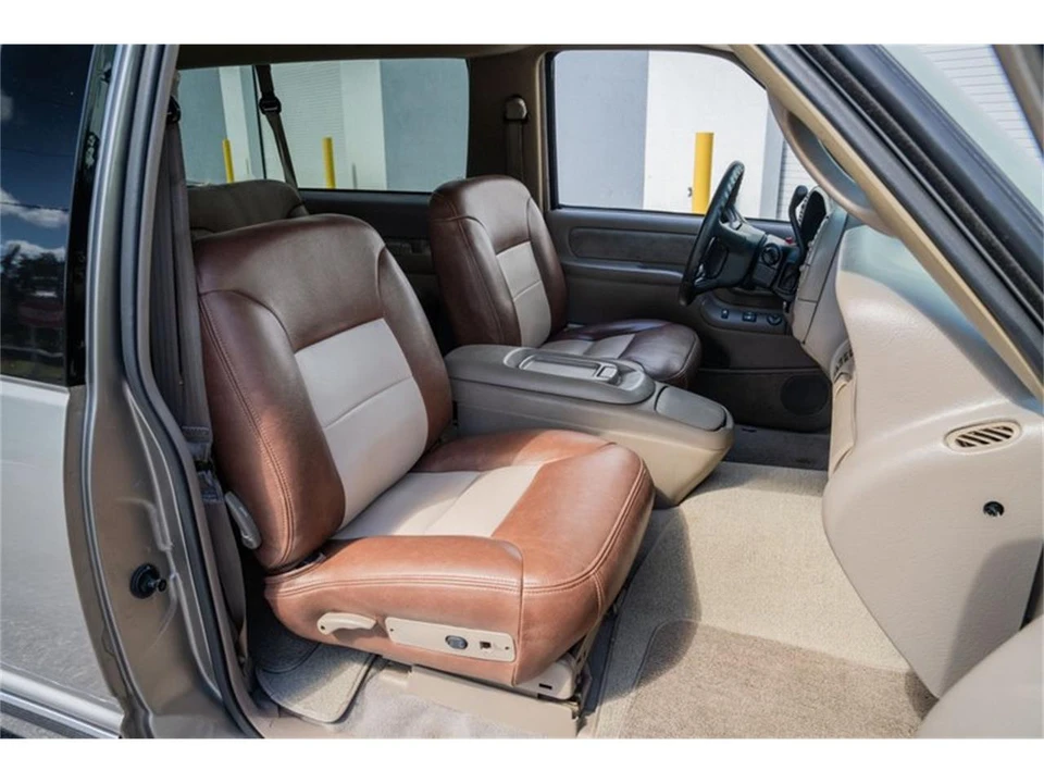 1999 Chevrolet Tahoe 1st Gen - Image 23 of 31