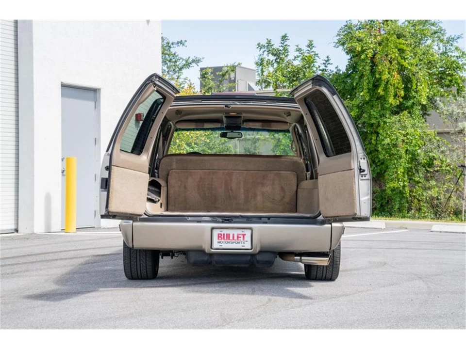 1999 Chevrolet Tahoe 1st Gen - Image 20 of 31