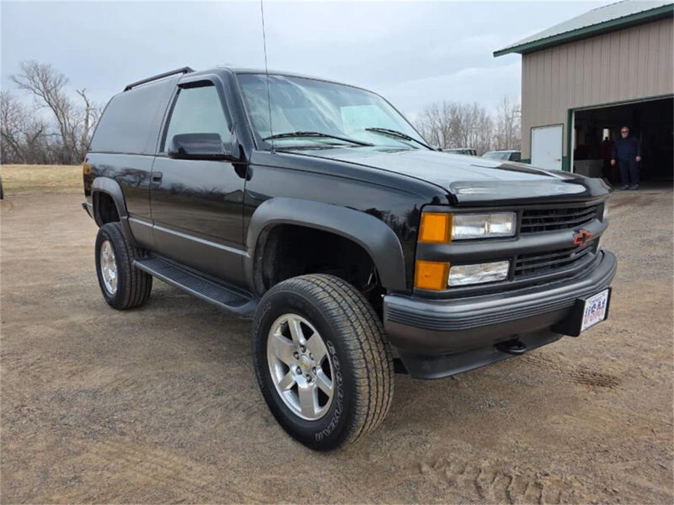 1999 Chevrolet Tahoe 1st Gen - Image 3 of 31