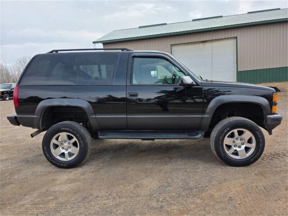 1999 Chevrolet Tahoe 1st Gen - Image 4 of 31