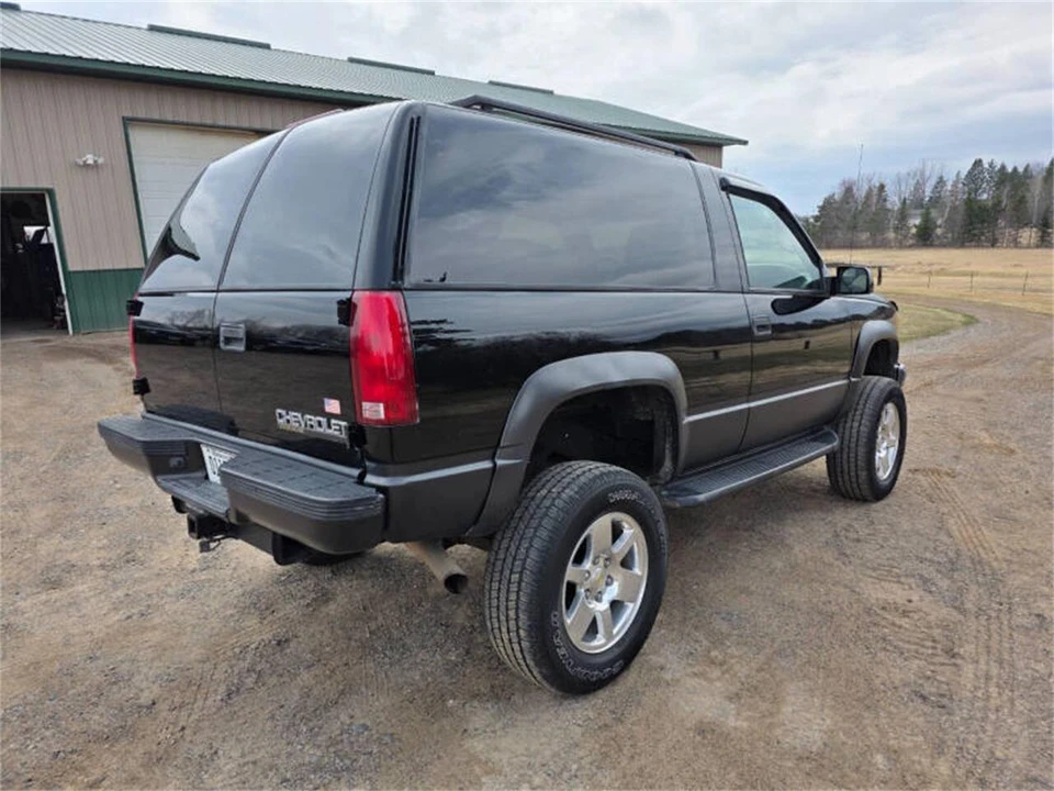 1999 Chevrolet Tahoe 1st Gen - Image 5 of 31
