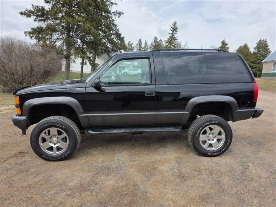 1999 Chevrolet Tahoe 1st Gen - Image 8 of 31