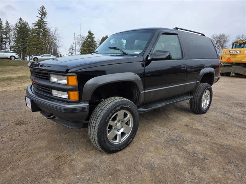 1999 Chevrolet Tahoe 1st Gen - Image 17 of 31
