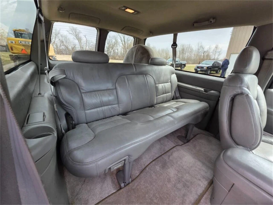 1999 Chevrolet Tahoe 1st Gen - Image 24 of 31