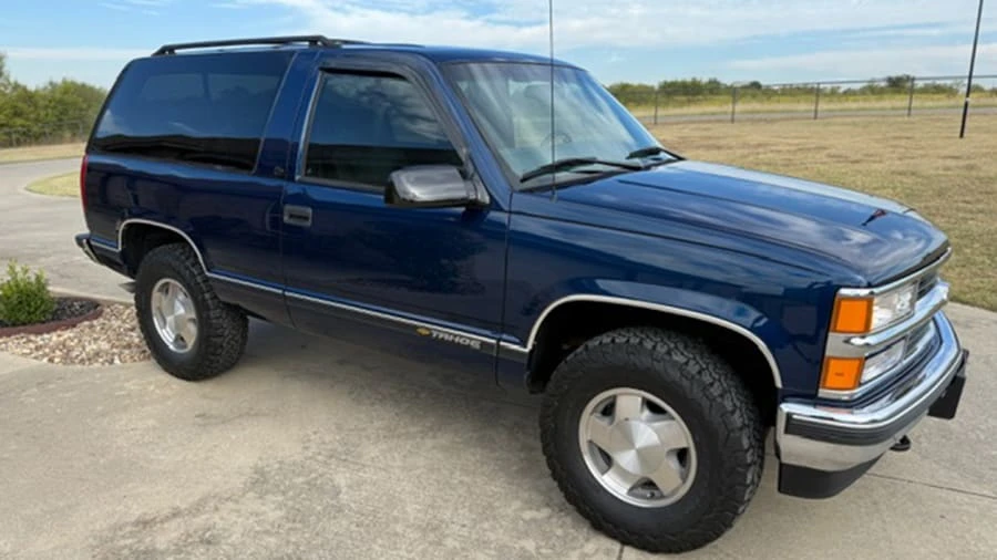 1999 Chevrolet Tahoe 1st Gen - Image 4 of 14