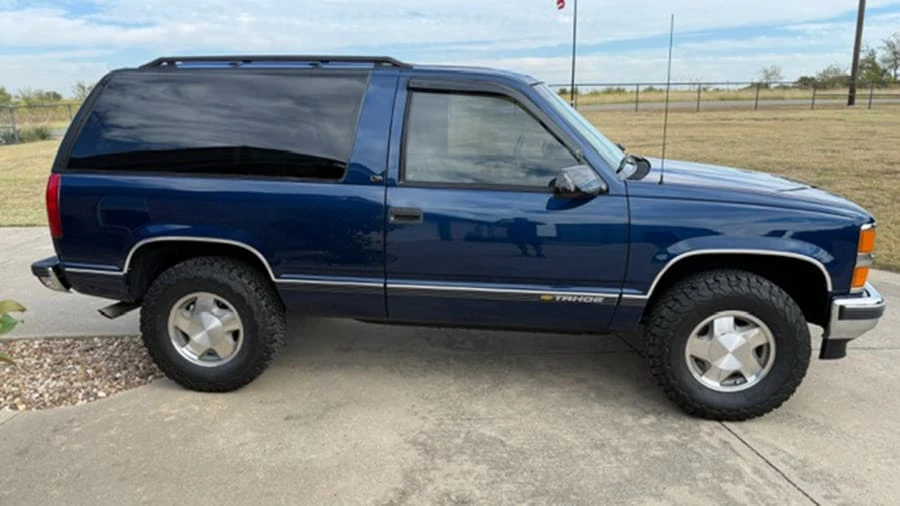 1999 Chevrolet Tahoe 1st Gen - Image 2 of 14