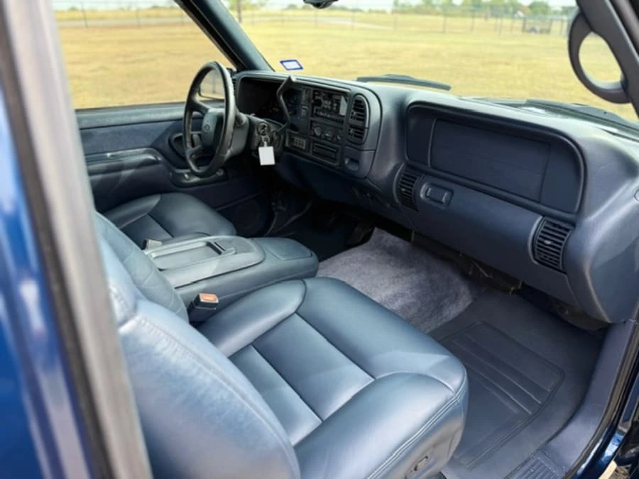 1999 Chevrolet Tahoe 1st Gen - Image 13 of 14