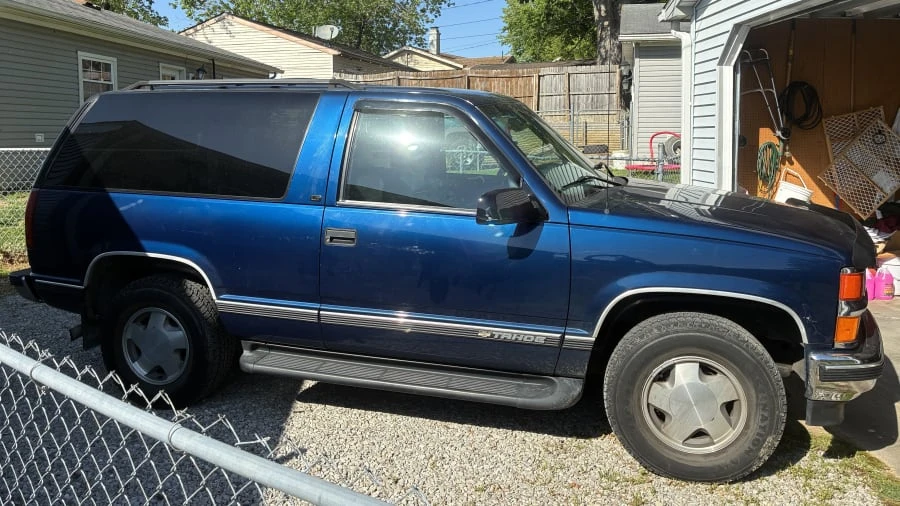 1999 Chevrolet Tahoe 1st Gen - Image 2 of 24