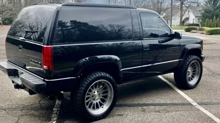 1999 Chevrolet Tahoe 1st Gen - Image 3 of 21
