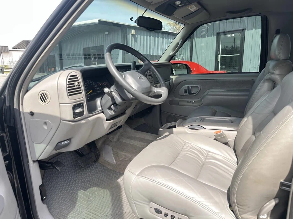 1999 Chevrolet Tahoe 1st Gen - Image 13 of 14