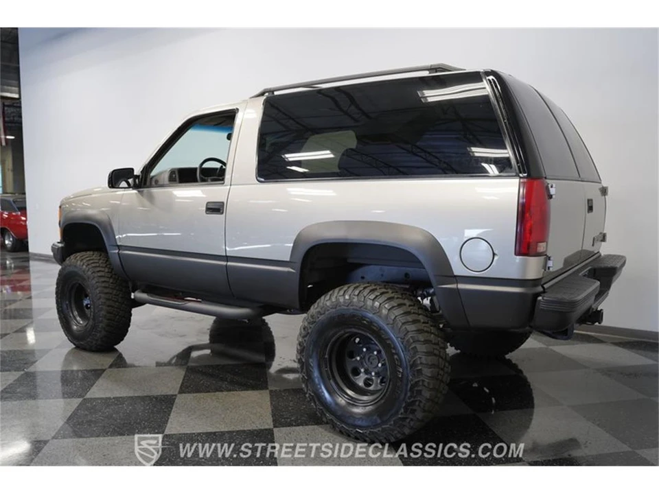 1999 Chevrolet Tahoe 1st Gen - Image 9 of 31