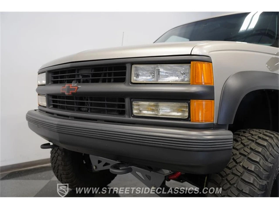 1999 Chevrolet Tahoe 1st Gen - Image 25 of 31