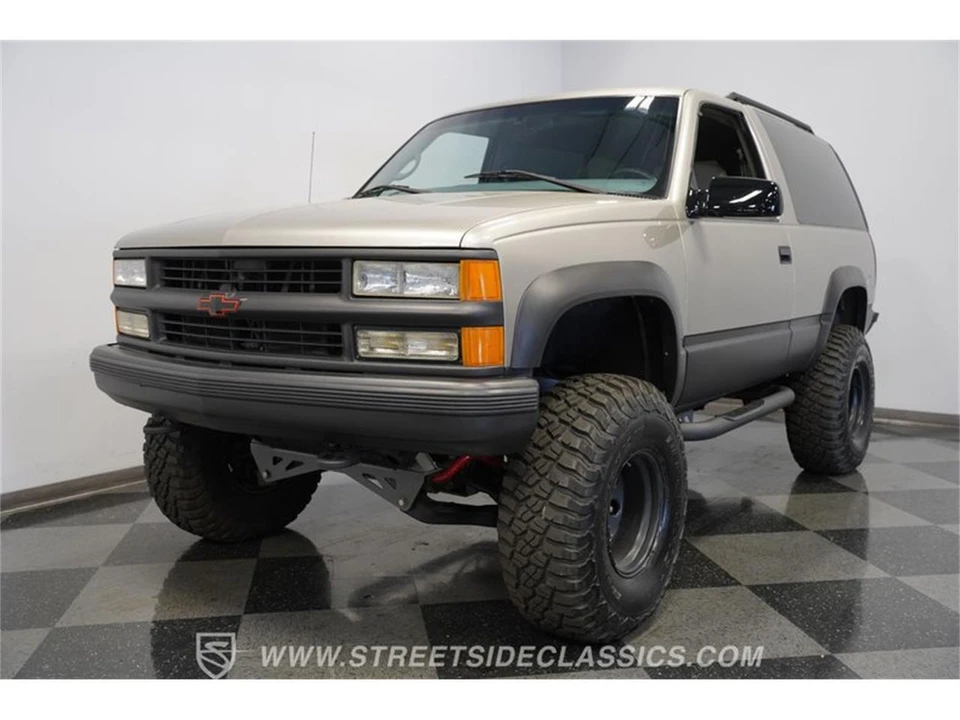 1999 Chevrolet Tahoe 1st Gen - Image 18 of 31