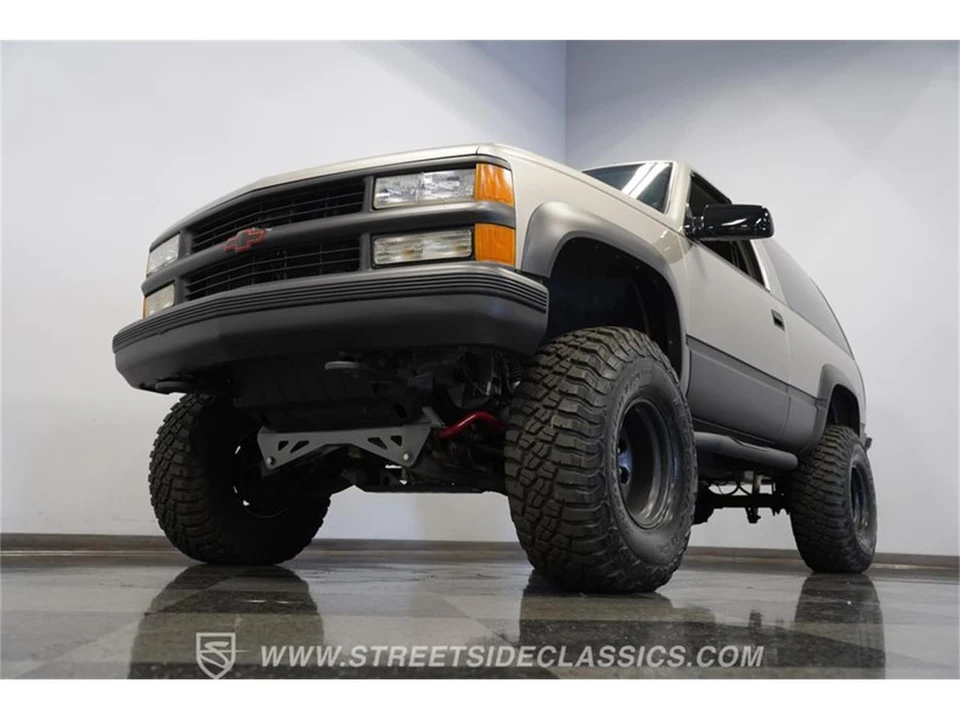 1999 Chevrolet Tahoe 1st Gen - Image 20 of 31