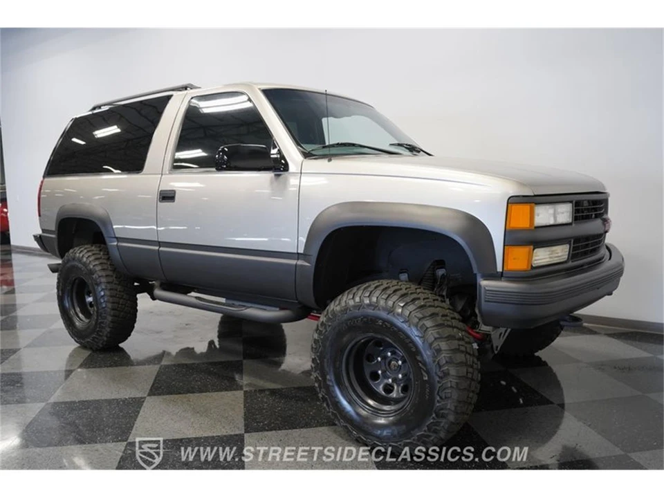 1999 Chevrolet Tahoe 1st Gen - Image 16 of 31