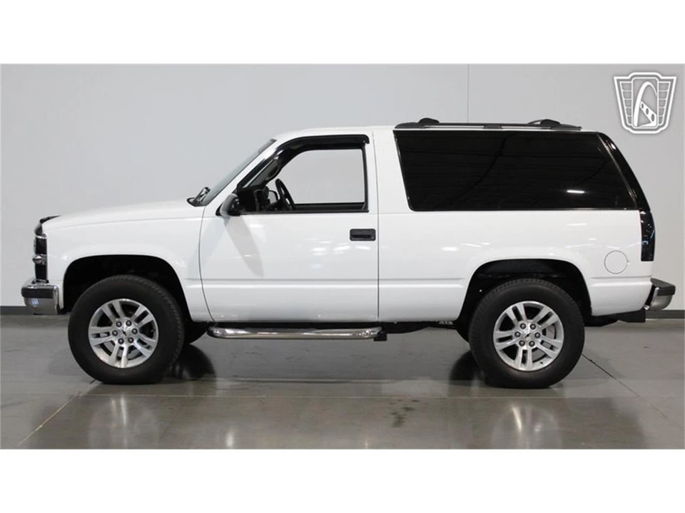 1999 Chevrolet Tahoe 1st Gen - Image 26 of 31