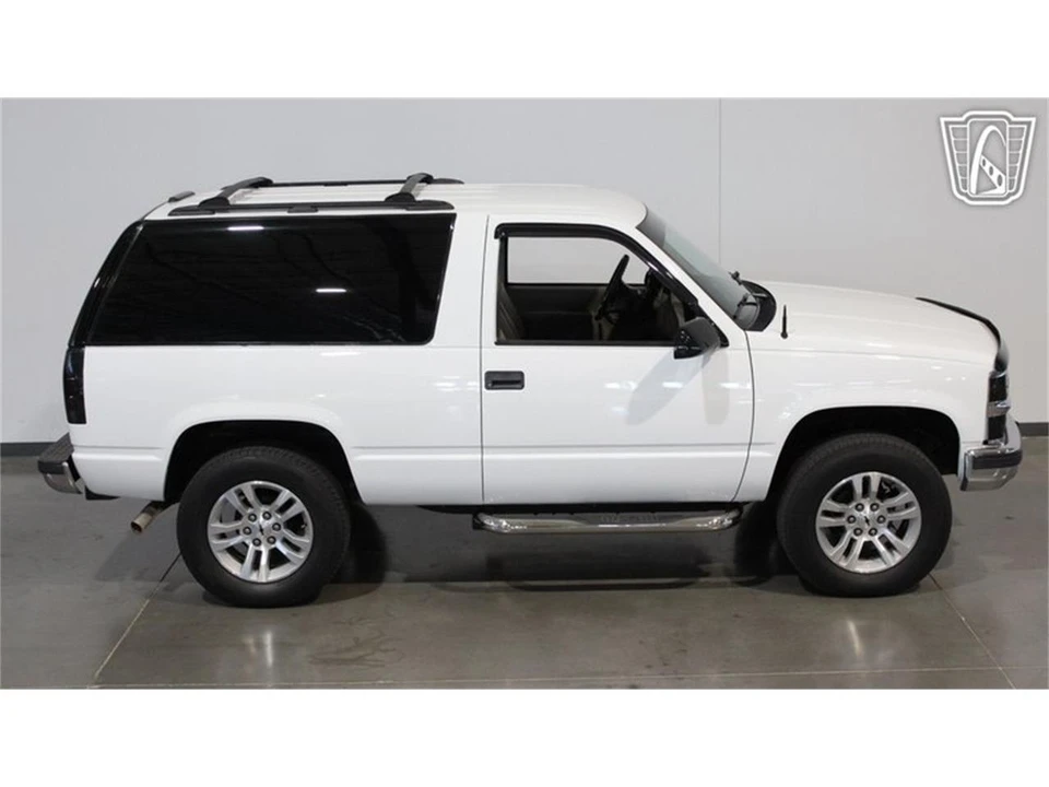 1999 Chevrolet Tahoe 1st Gen - Image 7 of 31