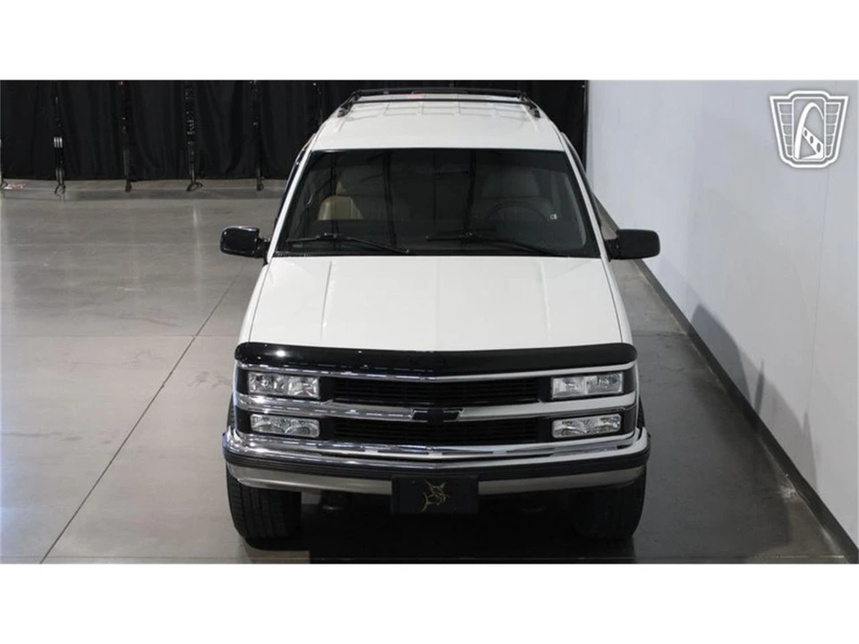 1999 Chevrolet Tahoe 1st Gen - Image 5 of 31