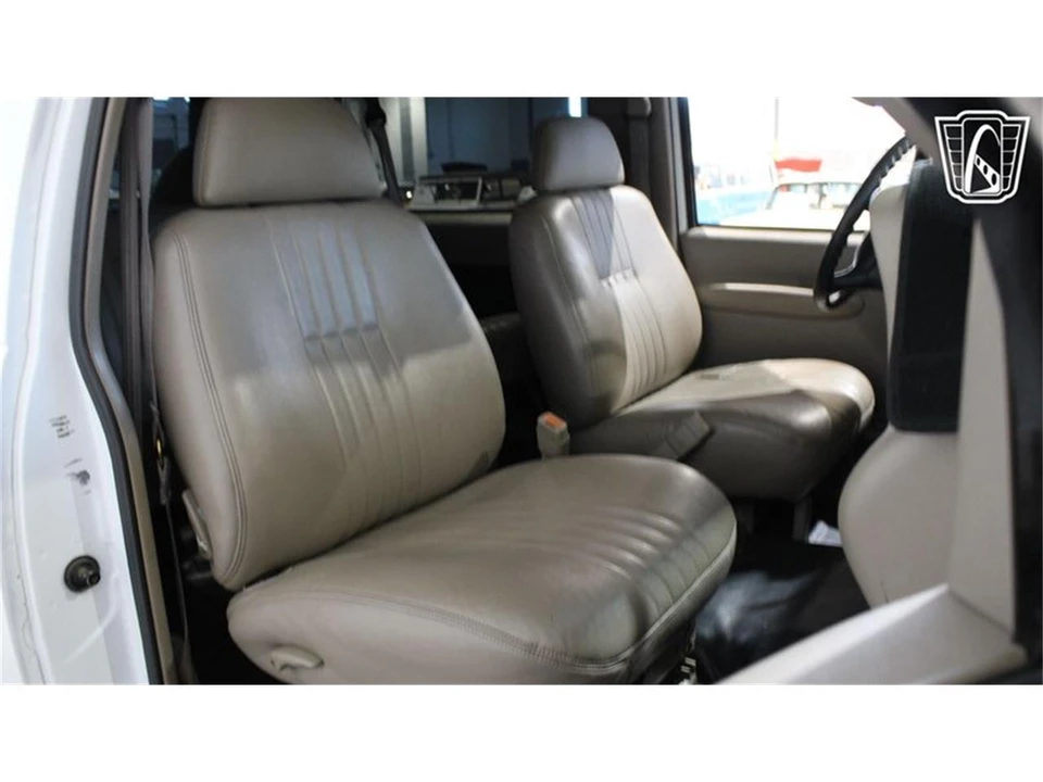 1999 Chevrolet Tahoe 1st Gen - Image 15 of 31