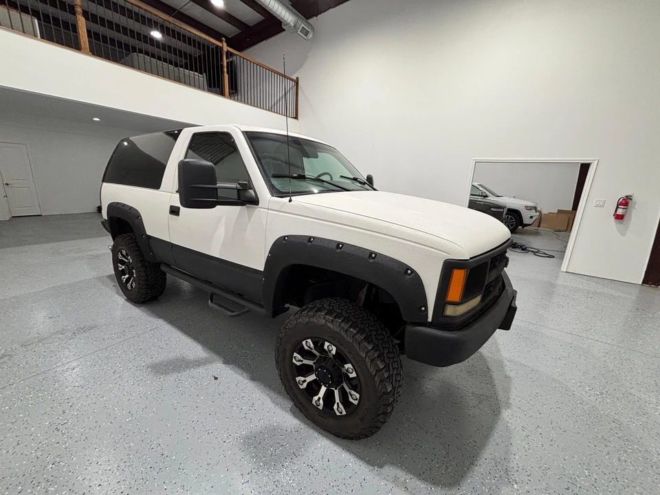 1999 Chevrolet Tahoe 1st Gen - Image 26 of 31