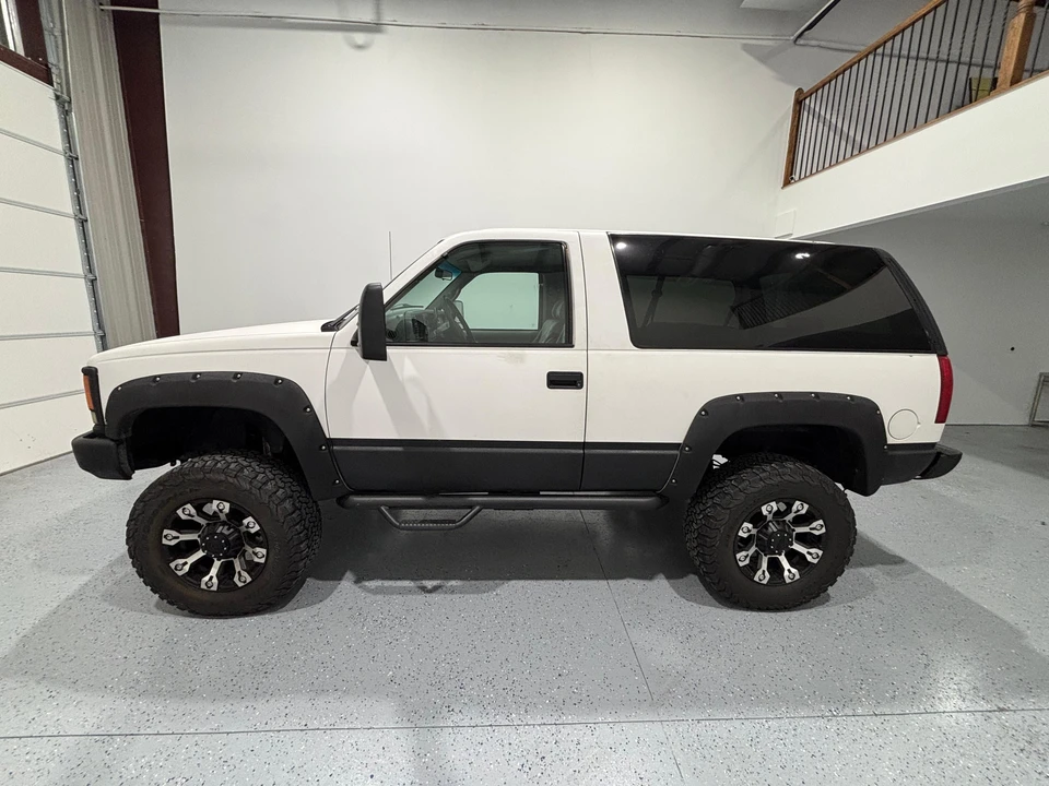 1999 Chevrolet Tahoe 1st Gen - Image 12 of 31