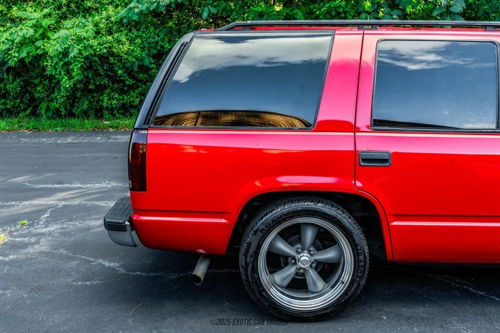 1999 Chevrolet Tahoe 2nd Gen - Image 10 of 12