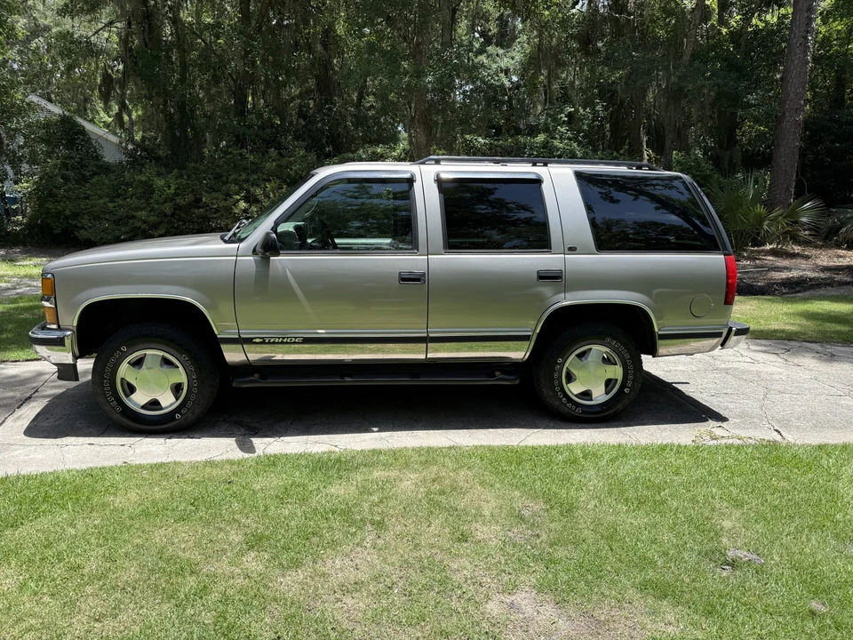 1999 Chevrolet Tahoe 1st Gen - Image 17 of 31