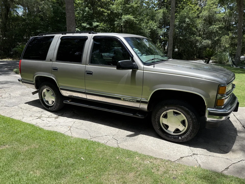 1999 Chevrolet Tahoe 1st Gen - Image 6 of 31