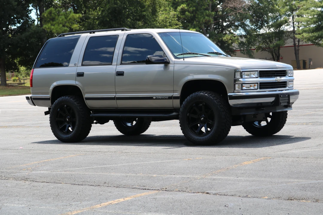 1999 Chevrolet Tahoe 2nd Gen - Image 19 of 21