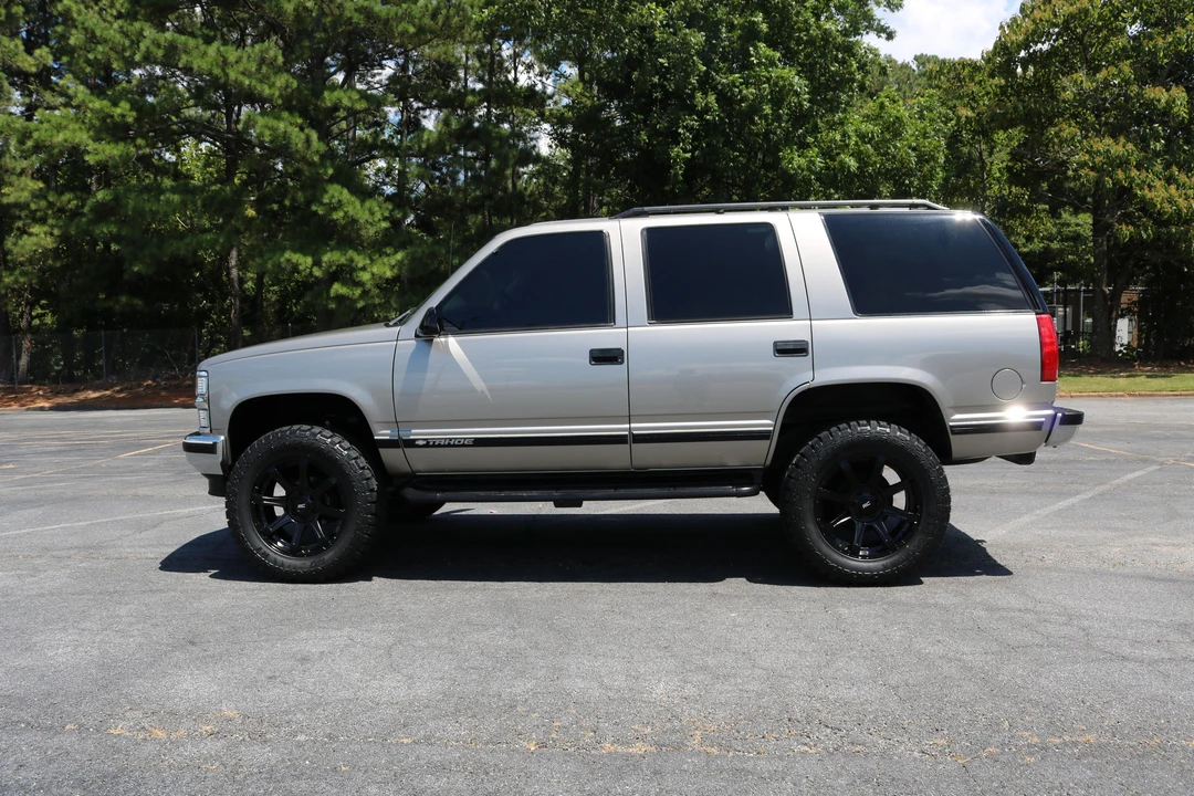 1999 Chevrolet Tahoe 2nd Gen - Image 10 of 21