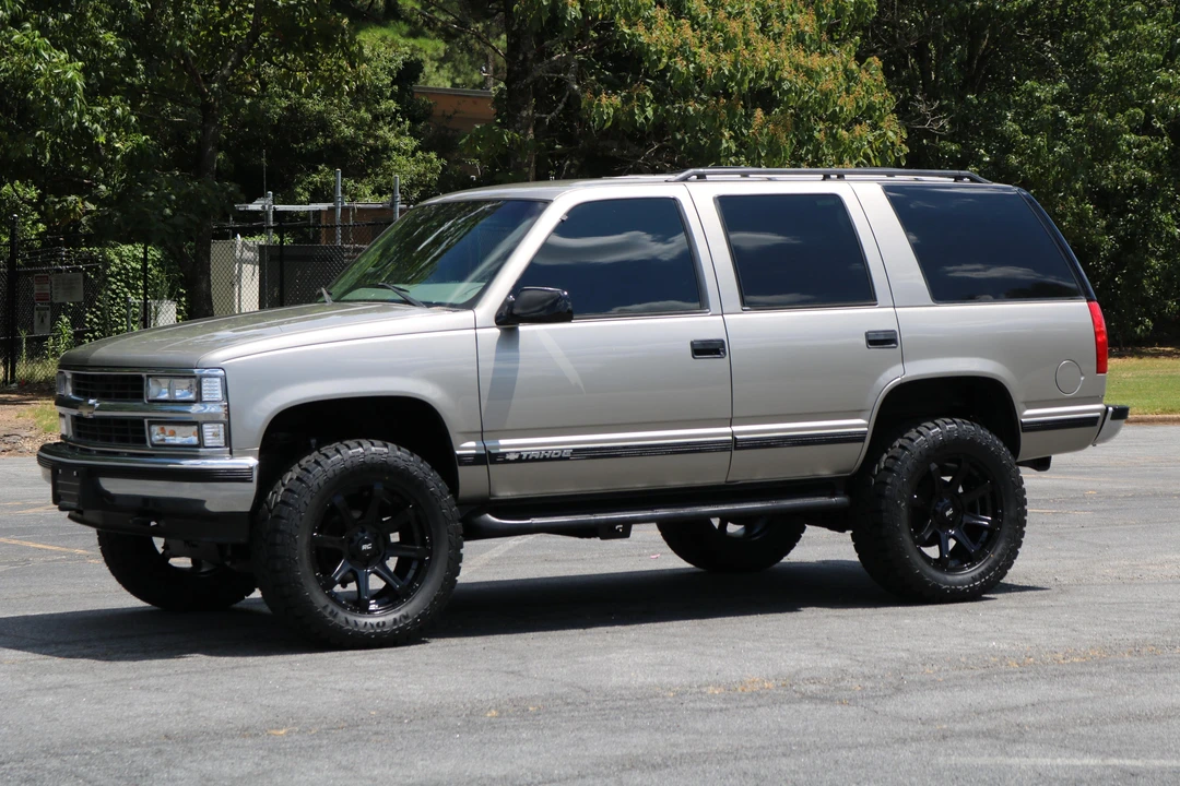 1999 Chevrolet Tahoe 2nd Gen - Image 9 of 21