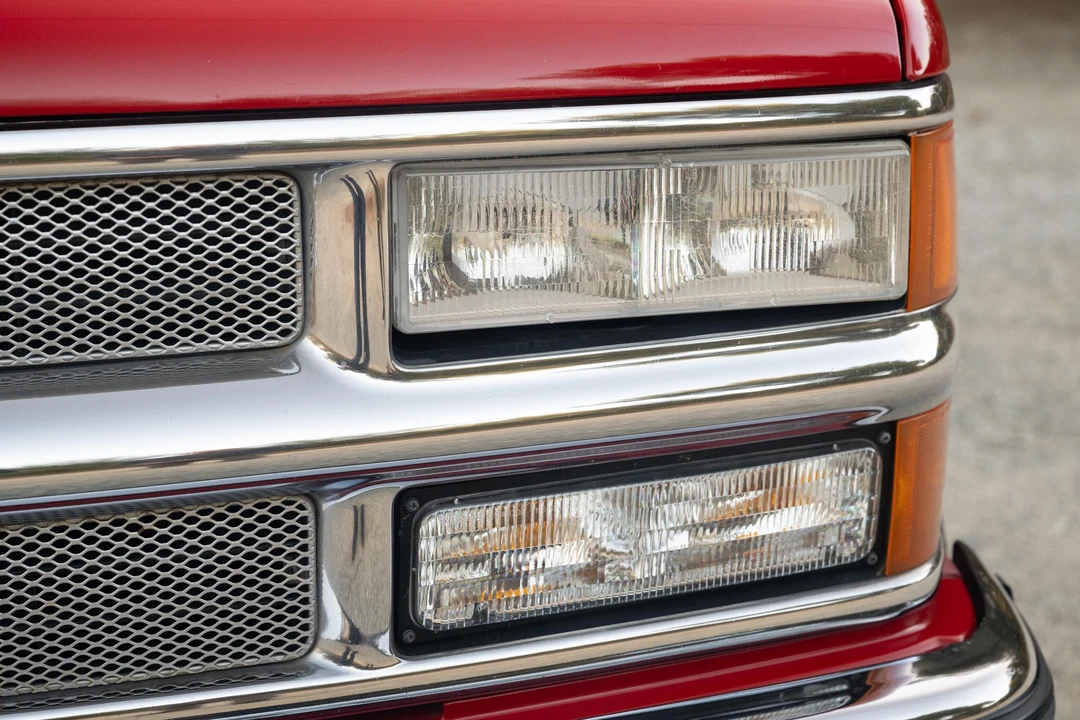 1999 Chevrolet Tahoe 1st Gen - Image 19 of 31