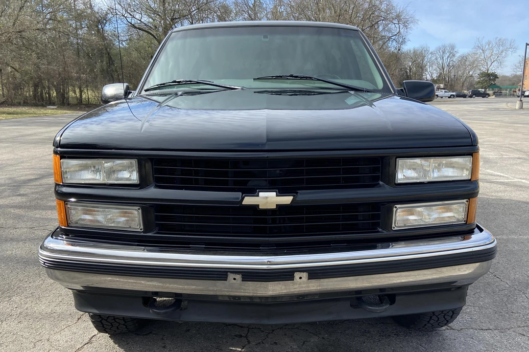 1999 Chevrolet Tahoe 1st Gen - Image 2 of 5