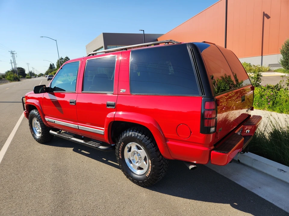 1999 Chevrolet Tahoe 1st Gen - Image 11 of 31