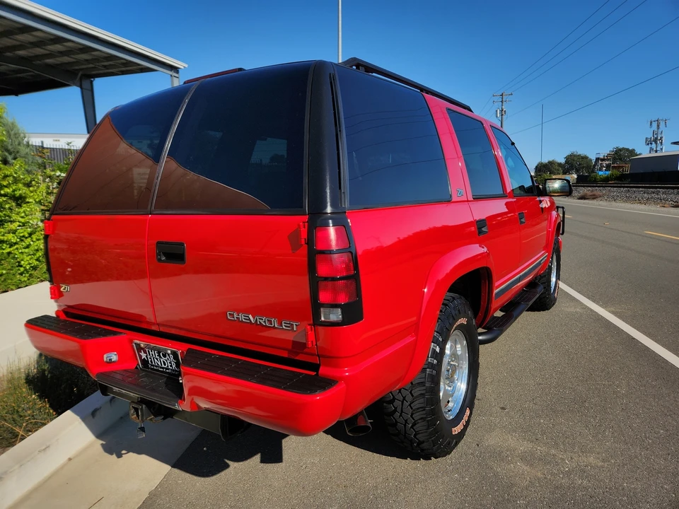 1999 Chevrolet Tahoe 1st Gen - Image 17 of 31