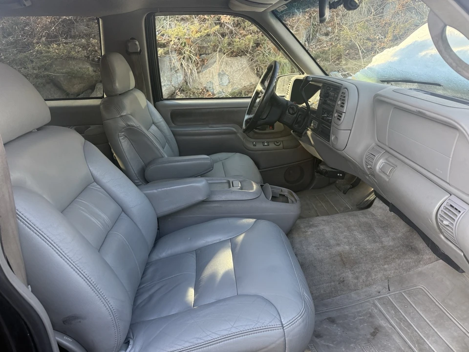 1999 Chevrolet Tahoe 2nd Gen - Image 19 of 21