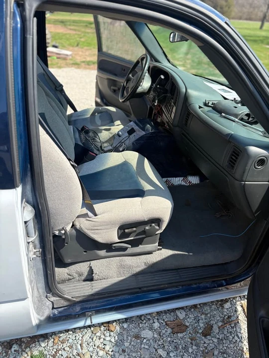 1999 Chevrolet Silverado 1st Gen - Image 7 of 8