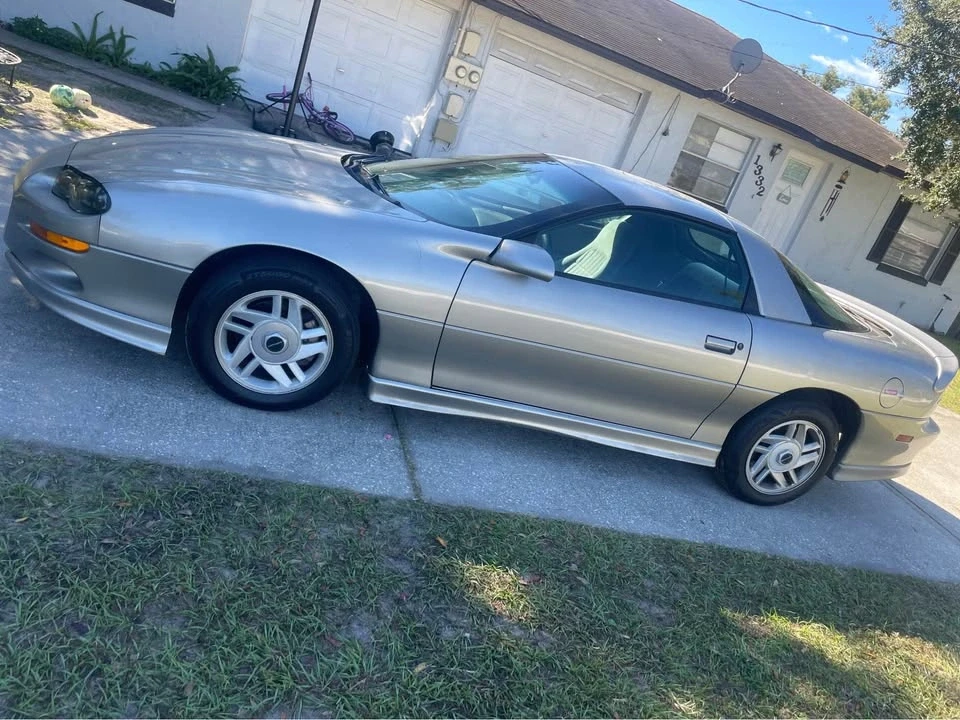 1999 Chevrolet Camaro 4th Gen - Image 2 of 3