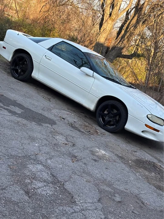 1999 Chevrolet Camaro 4th Gen - Image 4 of 4