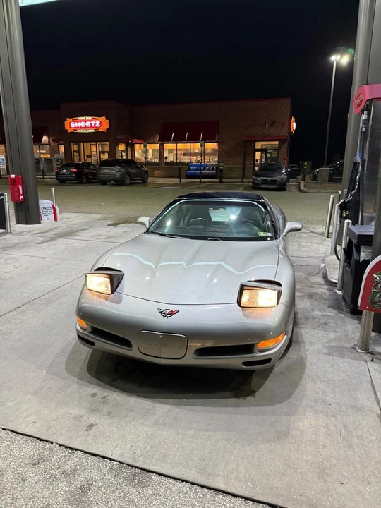1999 Chevrolet Corvette C5 - Image 2 of 14