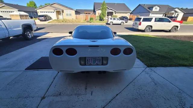 1999 Chevrolet Corvette C5 - Image 4 of 17