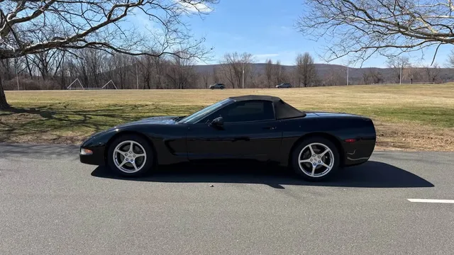 1999 Chevrolet Corvette C5 - Image 2 of 13
