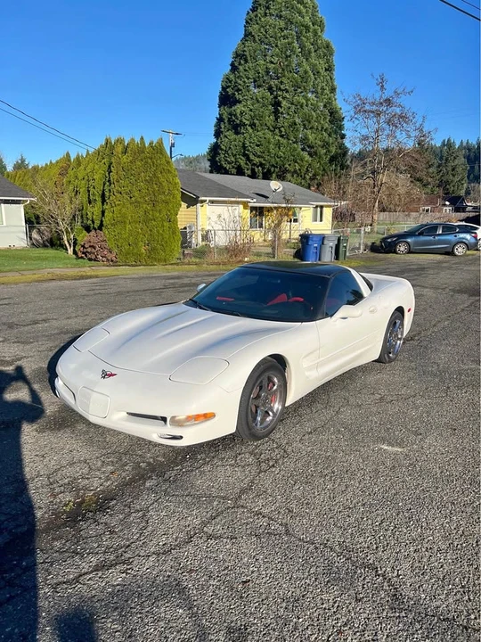 1999 Chevrolet Corvette C5 - Image 1 of 8